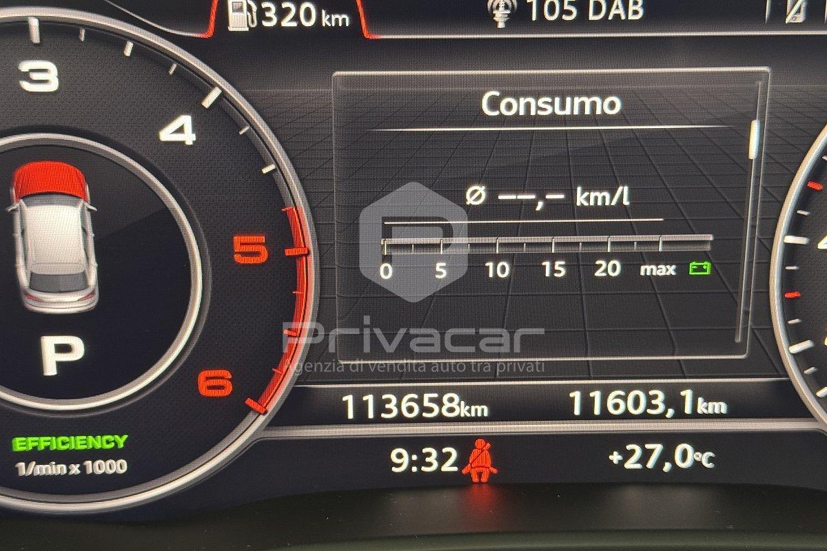 AUDI Q5 40 TDI quattro S tronic Business Design