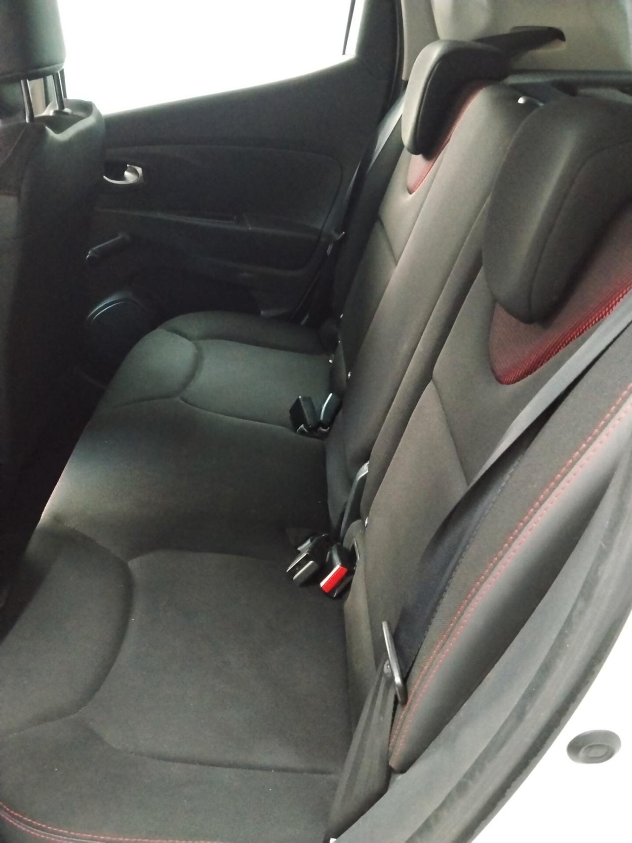 Renault Clio 1.2 Benz/ GPL 2015 CON GARANZIA