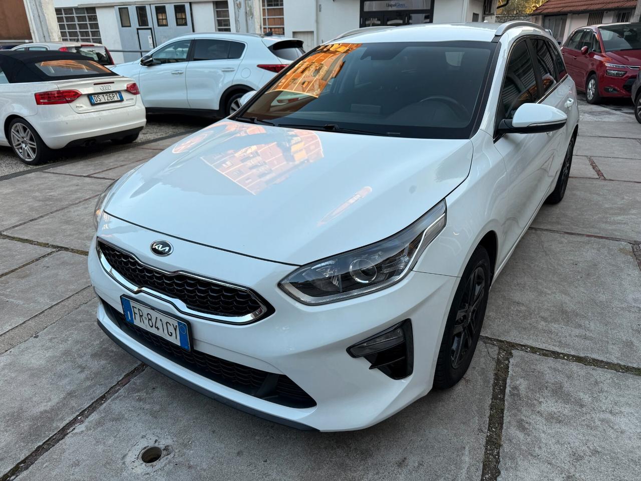 Kia Ceed 1.4 MPi GPL SW Business Class