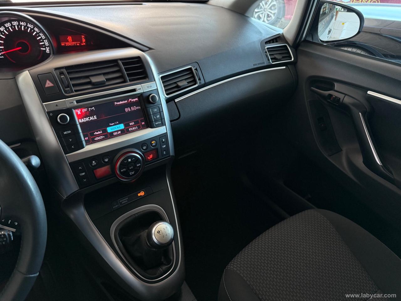 TOYOTA Verso 2.0 D Active 7 posti