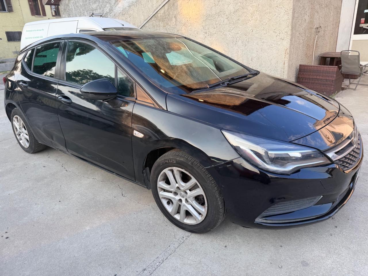 Opel Astra 1.4 Turbo 150CV Start&Stop aut. 5 porte Innovation