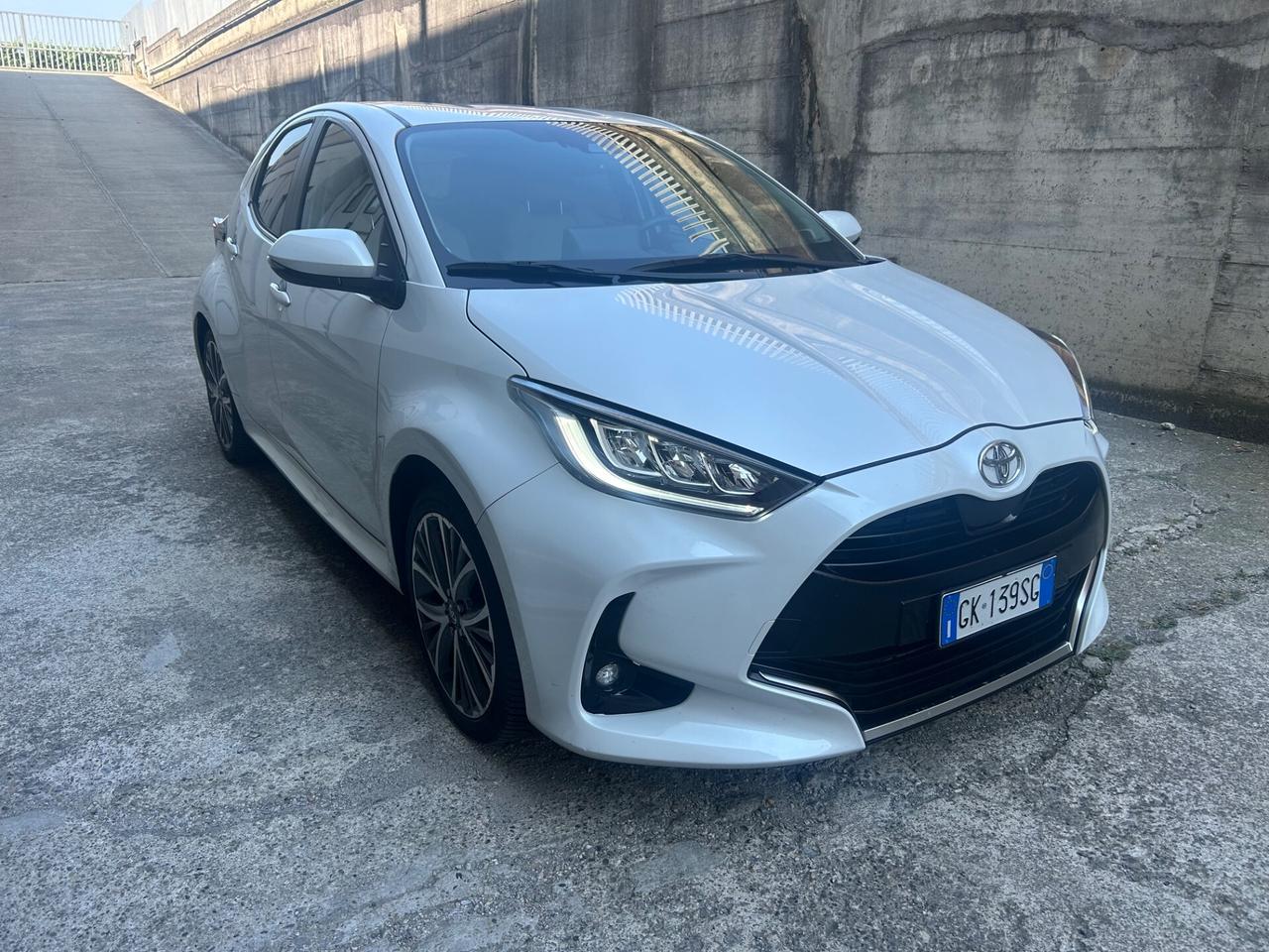 Toyota Yaris 1.5 5 porte GR LINE