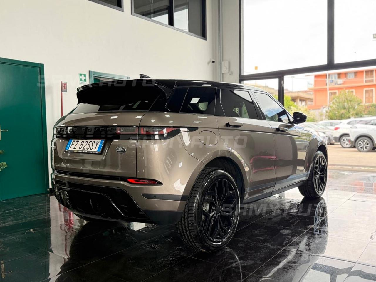 Land Rover Range Evoque 2.0D I4-L.Flw 150 CV AWD Auto R-Dynamic