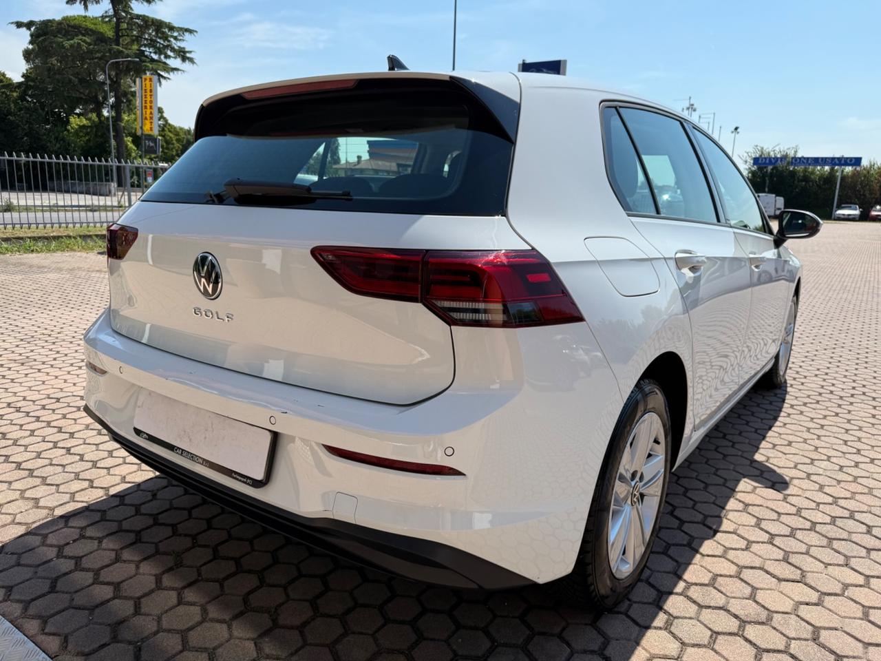 Volkswagen Golf 1.5 TGI DSG Life