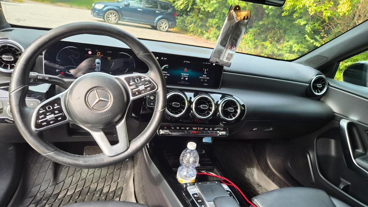 Mercedes-benz A 180 d Automatic Sport