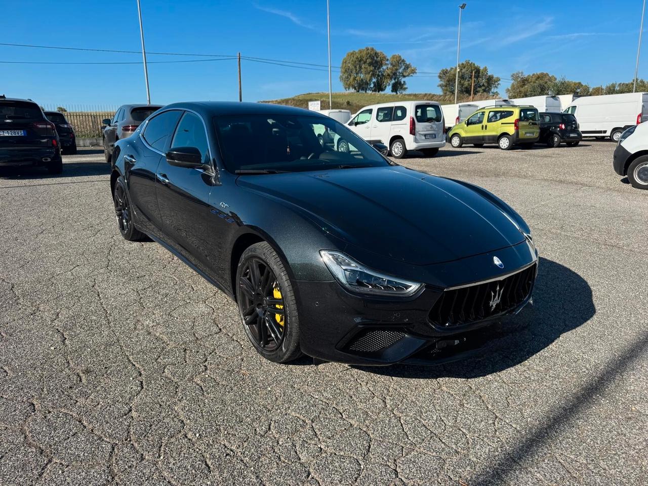 Maserati Ghibli 330 CV MHEV