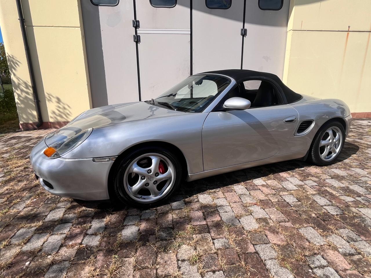 Porsche Boxster 2.5i 24V cat