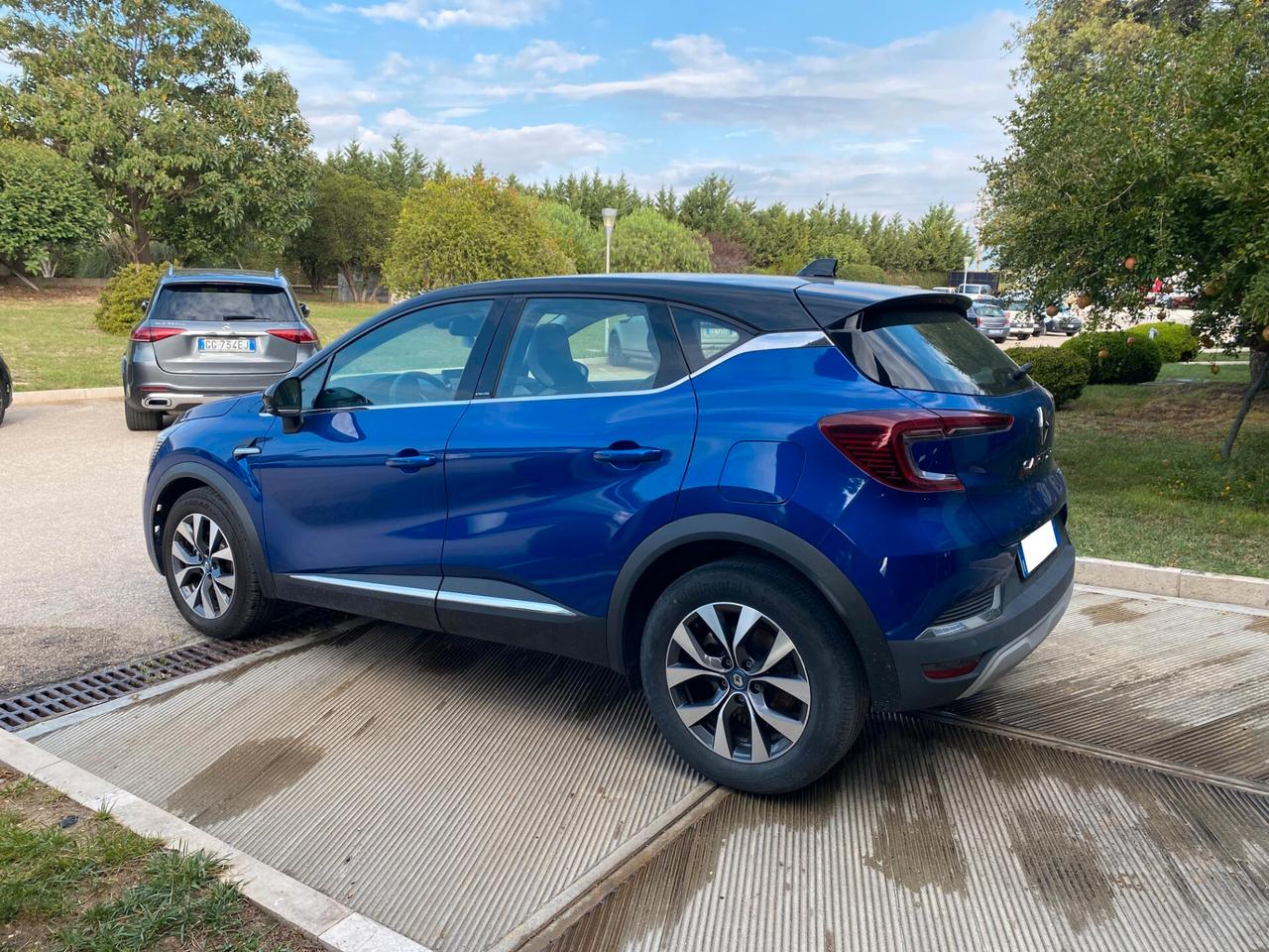 Renault Captur Plug-in Hybrid E-Tech 160 CV Intens