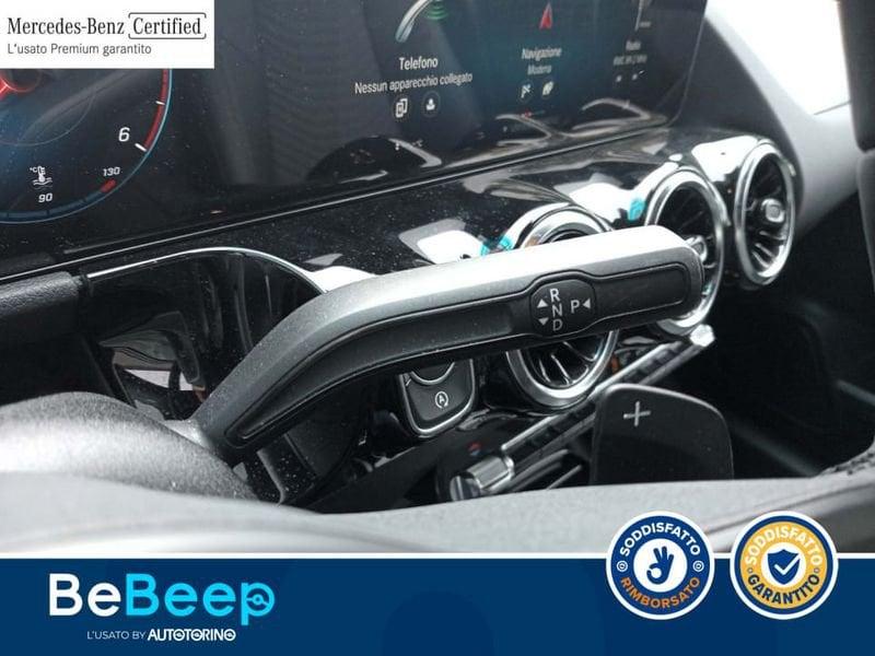 Mercedes-Benz GLA 180 D SPORT AUTO