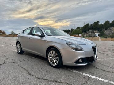 Alfa Romeo Giulietta/1.6 120CV/LED/CERCHI 17"/NEOPATENTATI