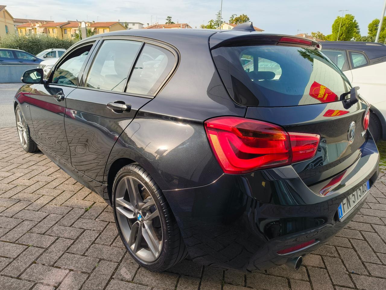 Bmw 116 116d 5p. Msport