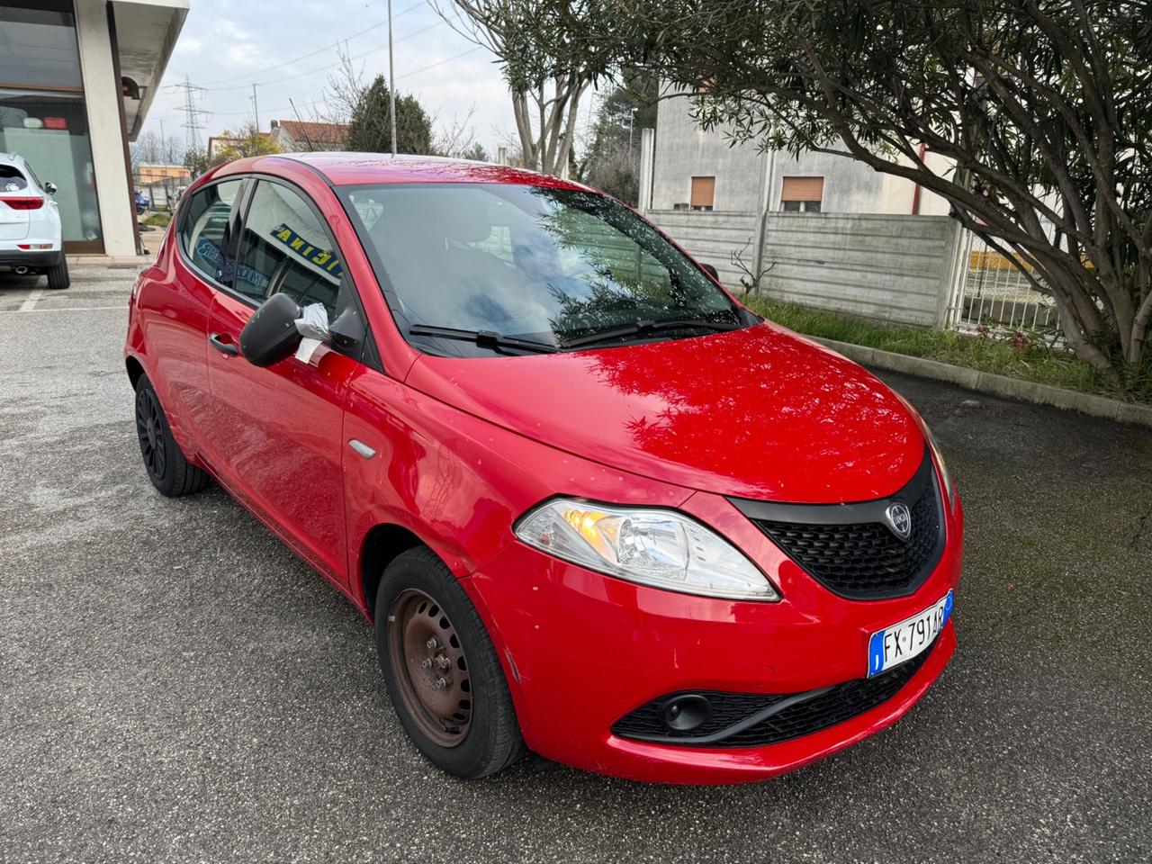 Lancia Ypsilon 1.2 69 CV 5 porte S&S Elefantino Blu