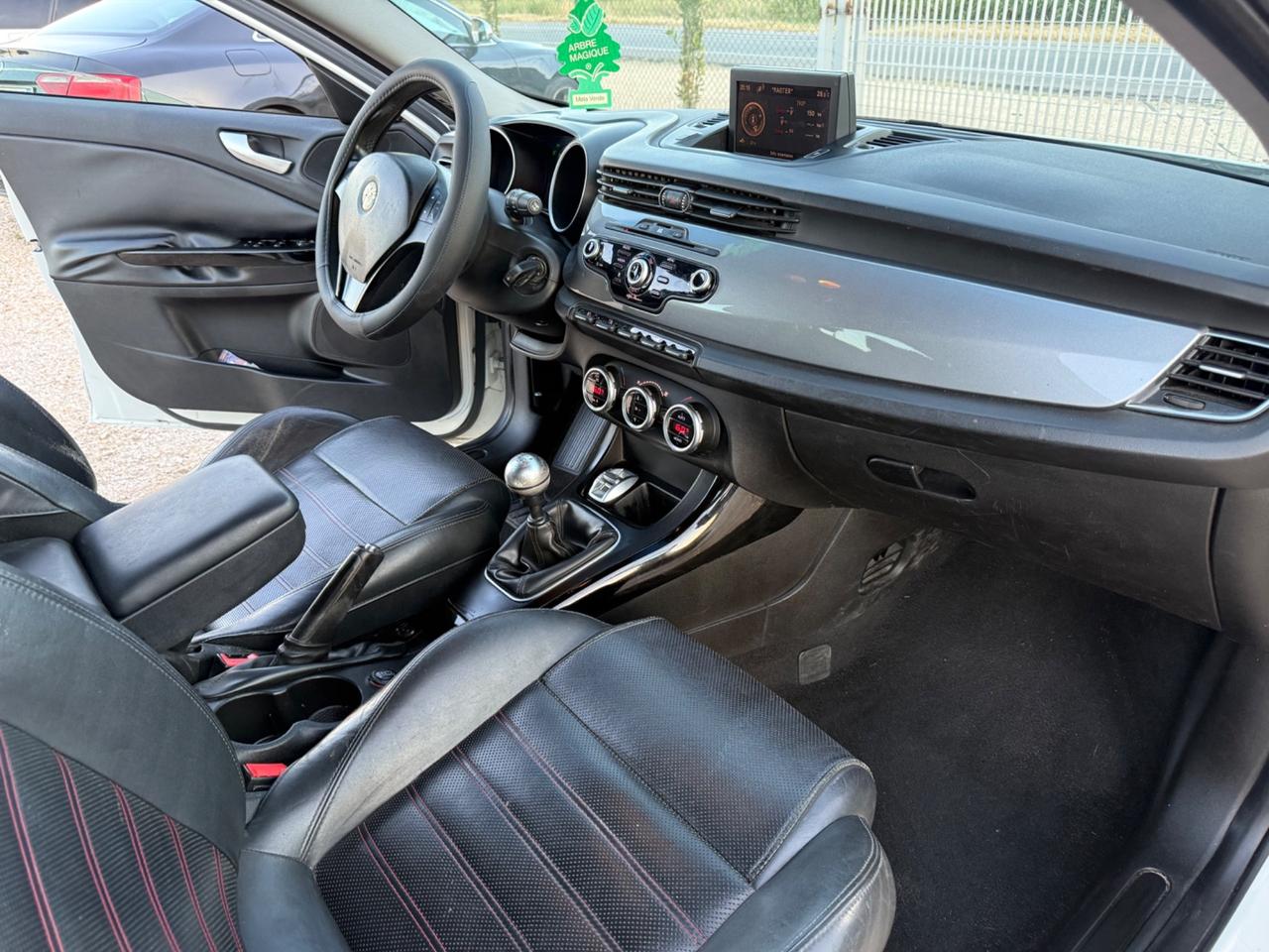 Alfa Romeo Giulietta 2.0 JTDm-2 170 CV 3.999€ PERMUTE