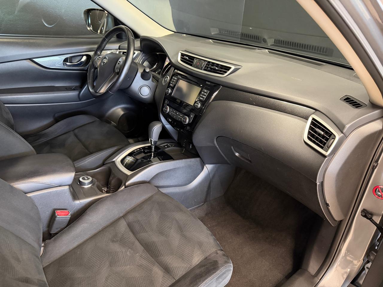 Nissan X-Trail 2.0 dci Acenta Premium 4wd xtronic