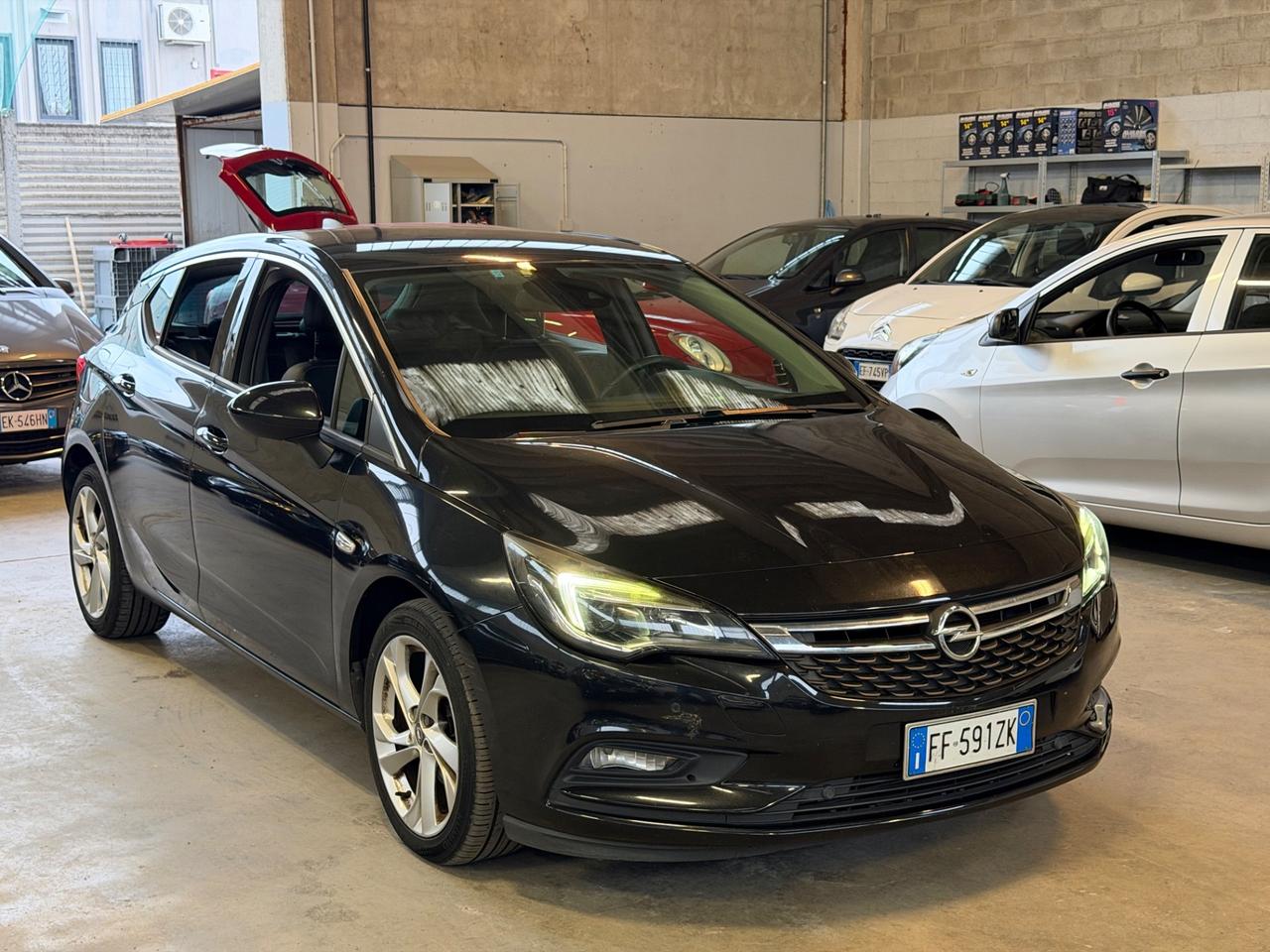 Opel Astra 1.0 Turbo ecoFLEX Start&Stop 5 porte Innovation