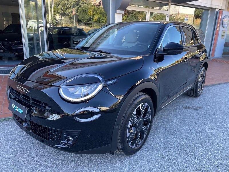 FIAT 600 600 Hybrid 110 CV DCT MHEV La Prima II