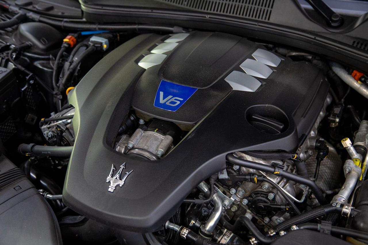 Maserati Quattroporte V6 430 CV AWD Modena Q4