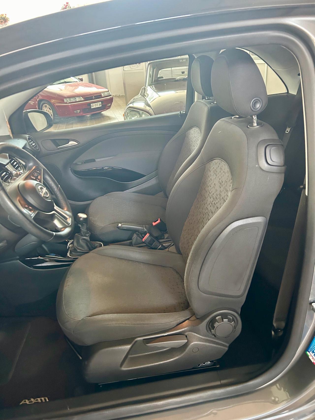 Opel Adam 1.4 87 CV GPL Tech Glam