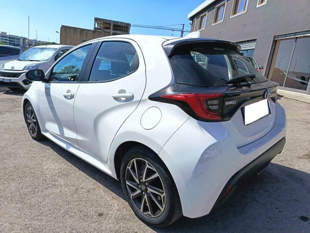 TOYOTA Yaris 1.5 Hybrid 5 porte Business