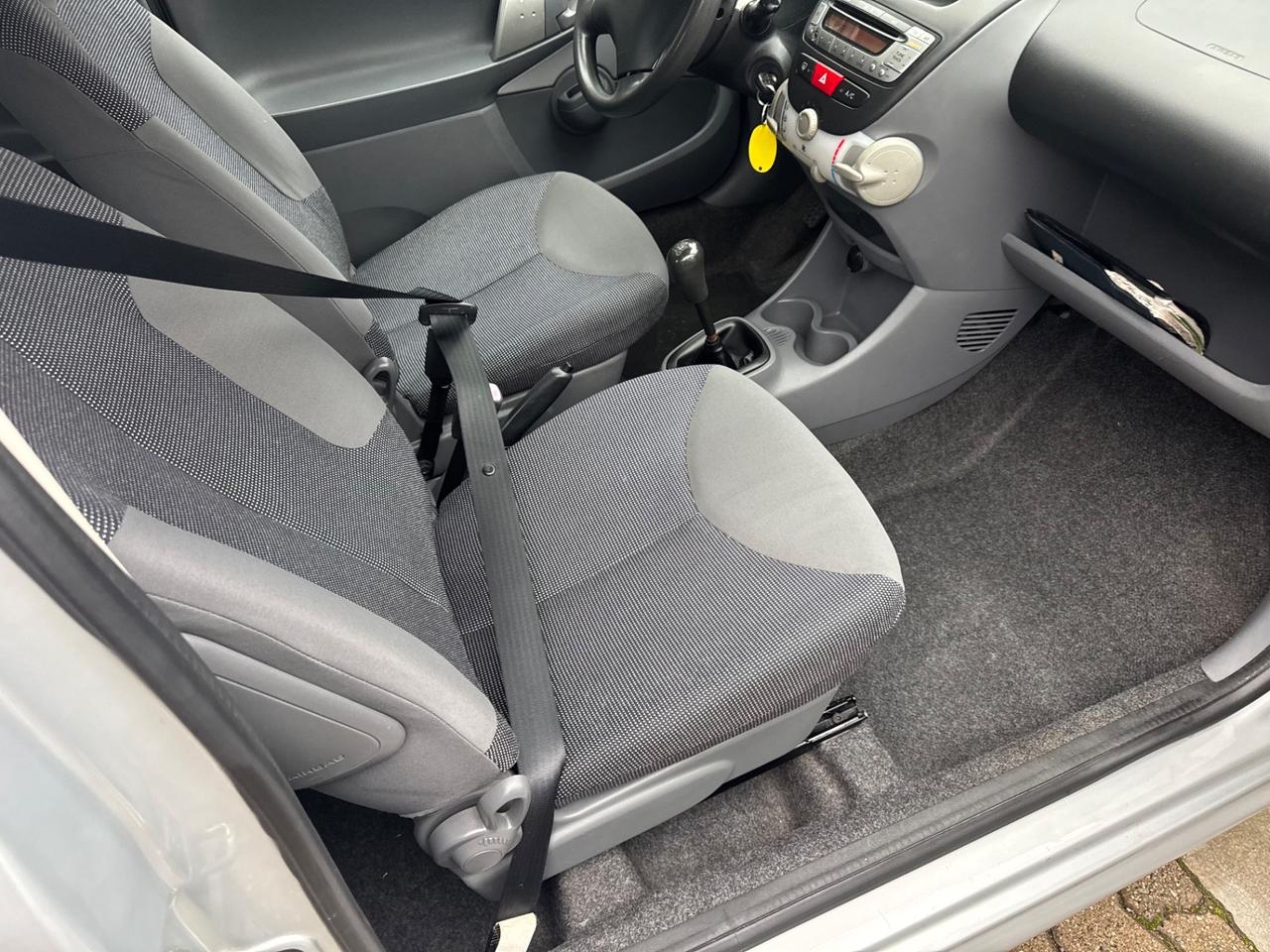 Peugeot 107 1.0 68CV 3p. Neopatentati