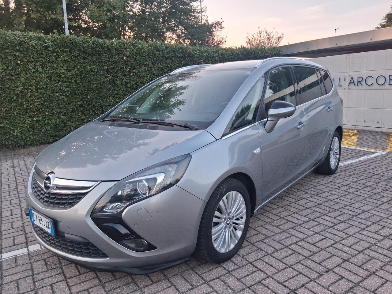 CELL 320 147 1147 WUATSAPP 3276540940 Opel Zafira Tourer 1.6 CDTi 120CV Start&Stop Cosmo