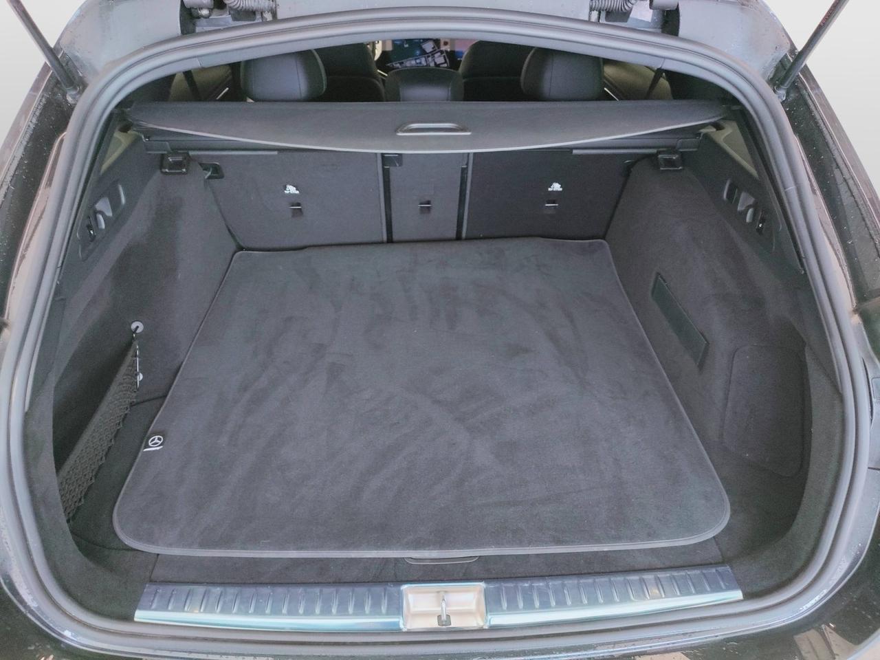 Mercedes-Benz E 220 d 4MATIC Station Wagon
