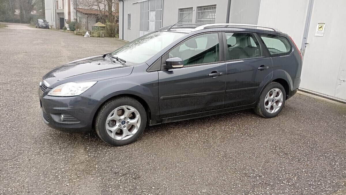 Ford Focus Style Wagon 2.0 Titanium -Gpl -