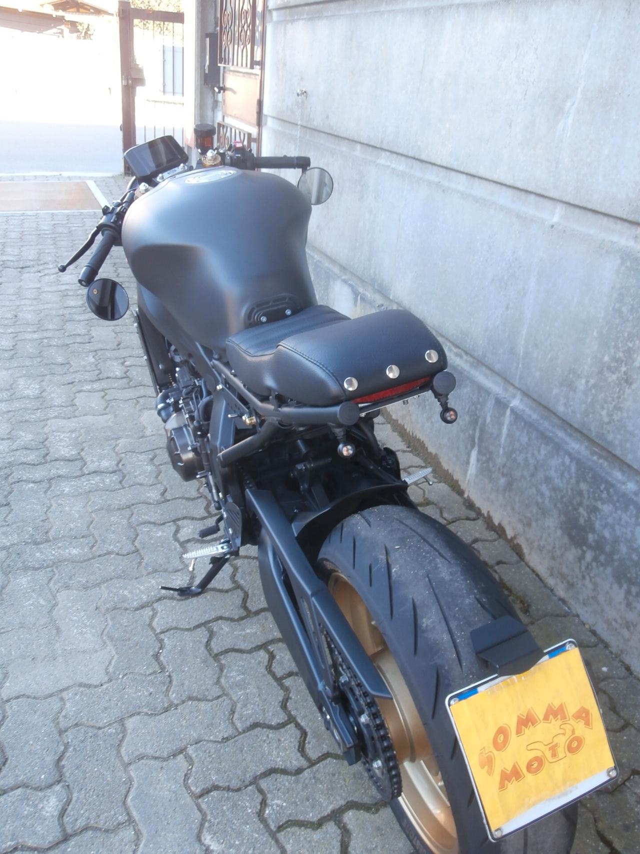 Yamaha XSR 900 (2022 - 24) del 2023 passaggio incluso.