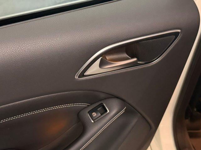 MERCEDES-BENZ B 200 d Automatic Sport