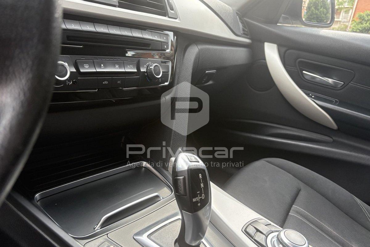 BMW 320d xDrive Touring