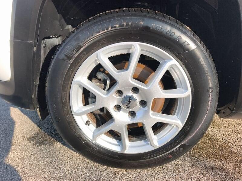 Jeep Renegade 2019 1.5 turbo t4 mhev Limited 2wd 130cv dct