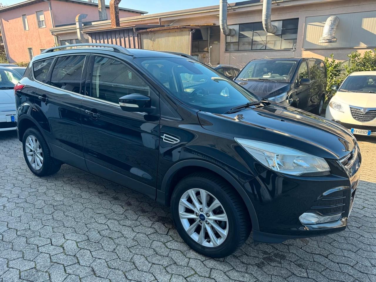 Ford Kuga 2.0 TDCI 150 CV S&S 4WD Powershift Titanium*EURO6*FULL OPTIONAL