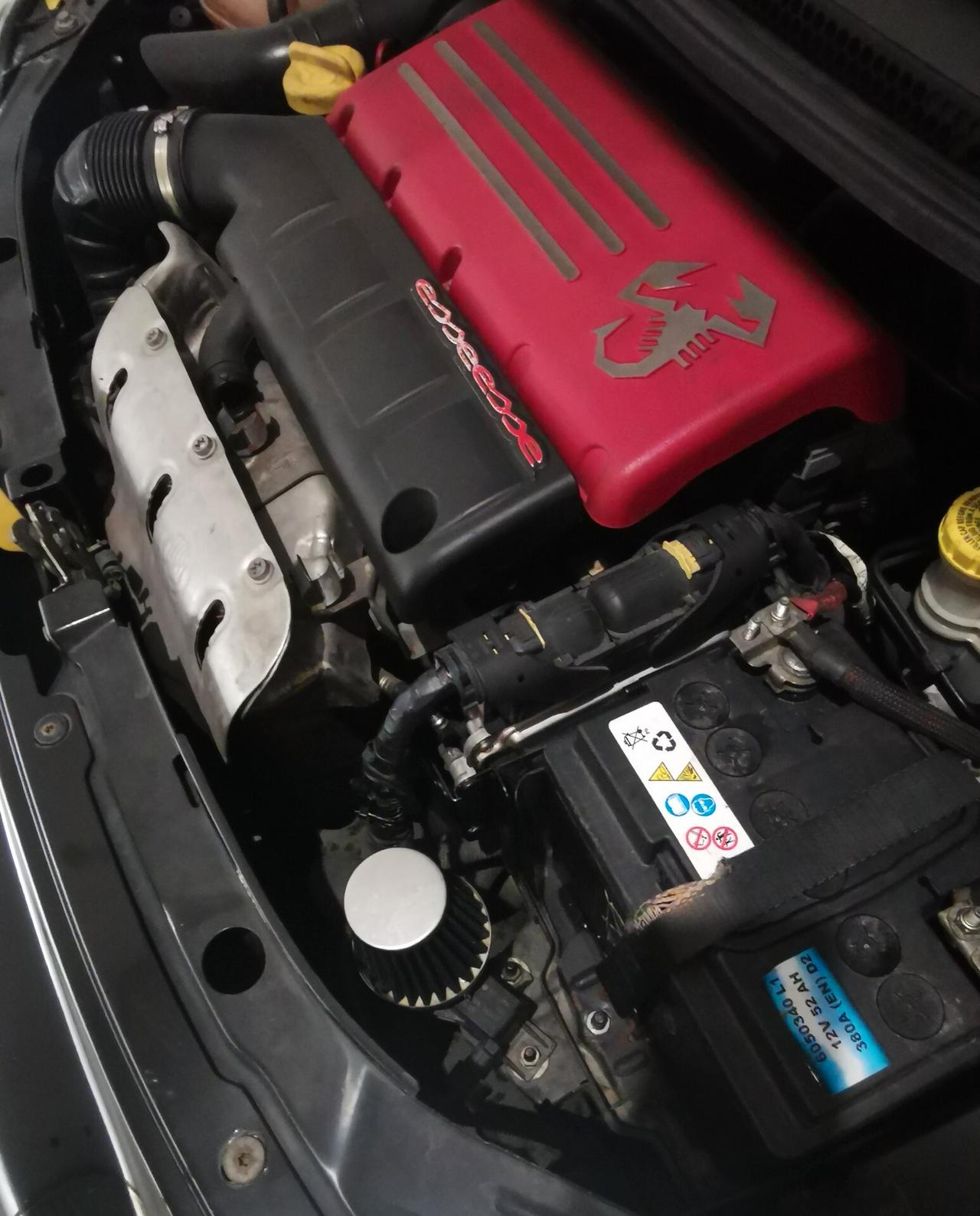 Abarth 500 1.4 Turbo T-Jet esseesse 160cv