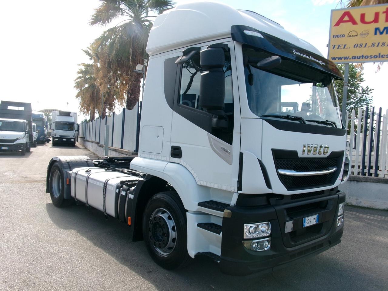 Iveco STRALIS AT 460 E6 MANAULE ZF TRATTORE PER SEMIRIMORCHIO 650000 KM