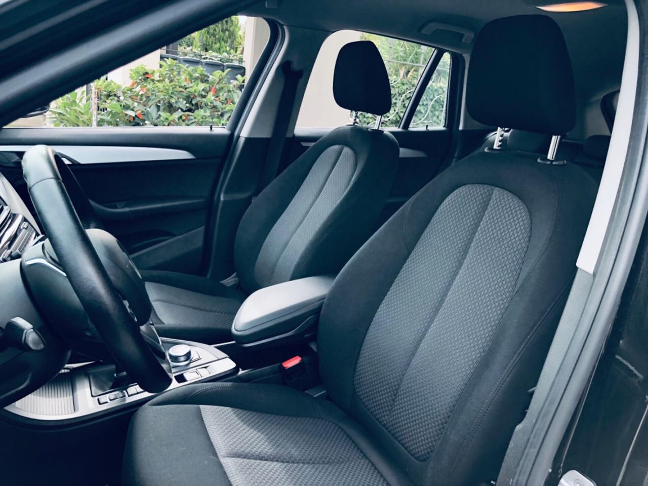 Bmw X1 sDrive16d BUSINESS -AUTOMATICA