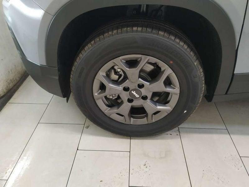 Jeep Avenger 1.2 turbo e-hybrid mhev Longitude fwd 110cv edct6