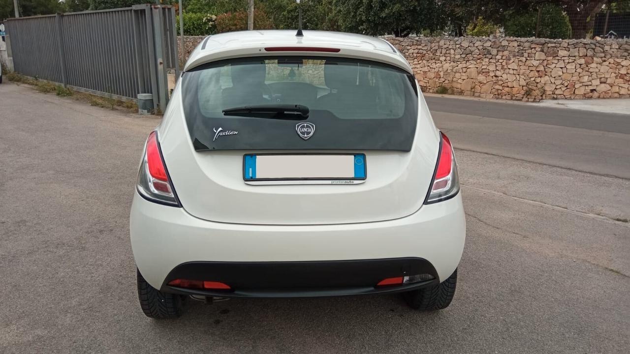 Lancia Ypsilon 1.2 5p. Ecochic Gpl Rinnovato fino al 2033
