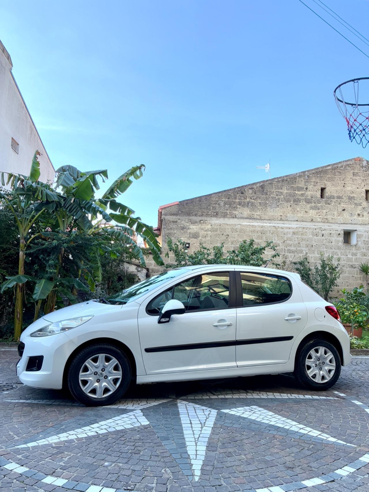 Peugeot 207 1.4 HDi 70CV FAP 5p. XS