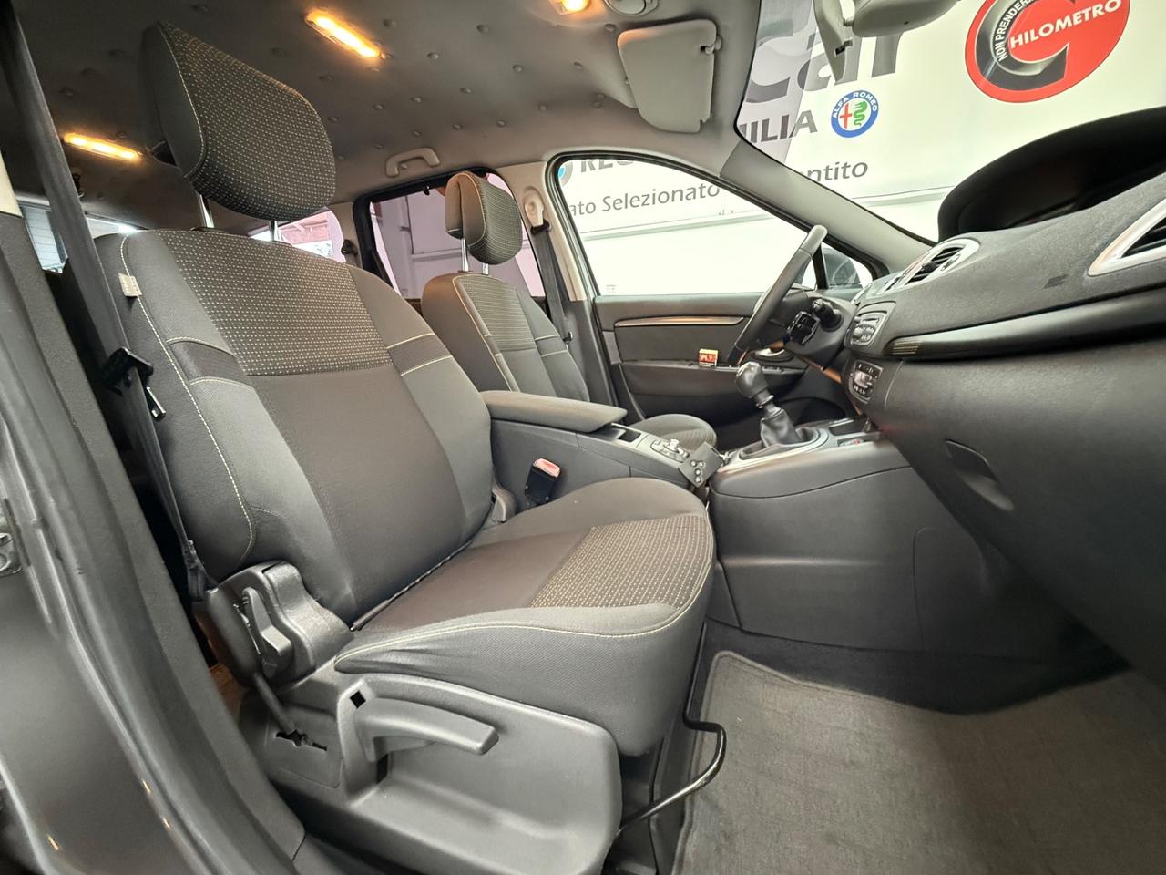 Renault Gran Scenic 1.5 dCi 110CV Dynamique 08/2009 euro 4 Neopatentati