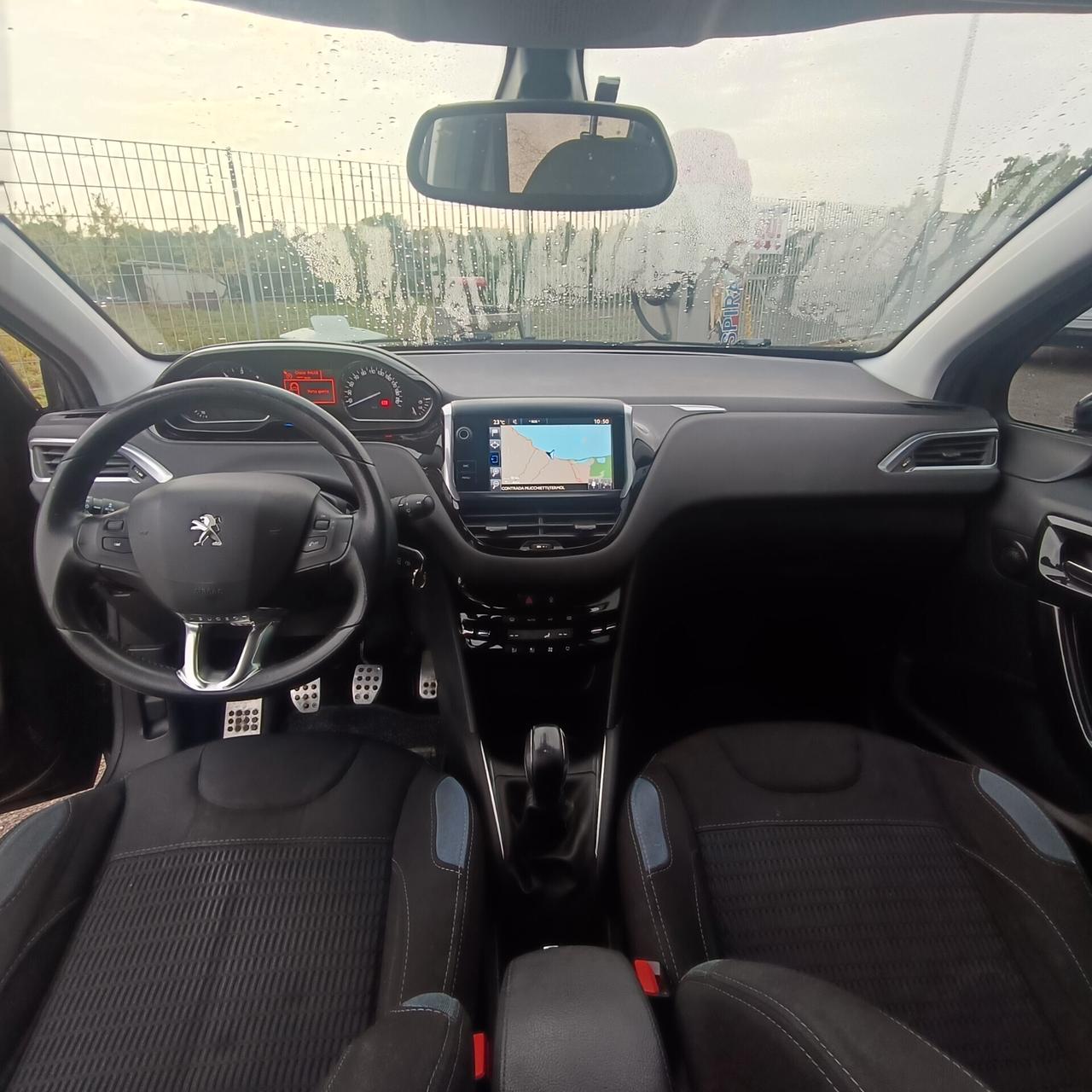 Peugeot 208 1.4 HDi 68 CV 3 porte Allure