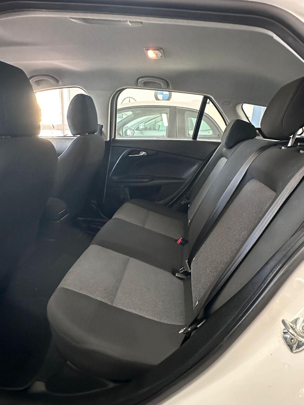 Fiat Tipo 1.6 Mjt S&S 5 porte S-Design