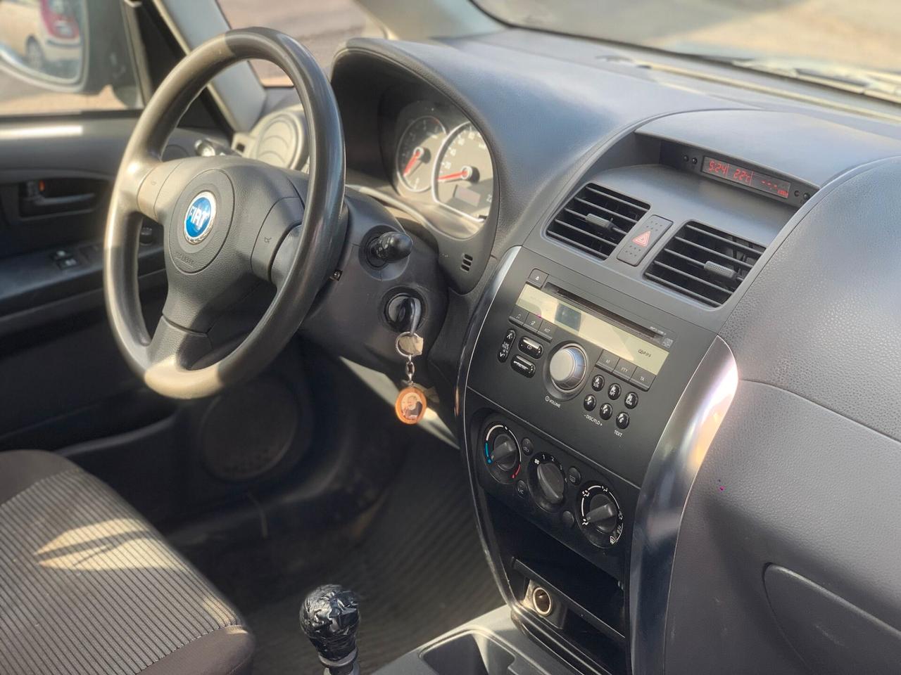 Fiat Sedici 1.9 MJT 4x4 Dynamic