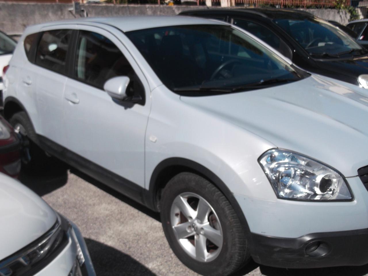 Nissan Qashqai 2.0 dCi DPF 4WD Acenta - 32