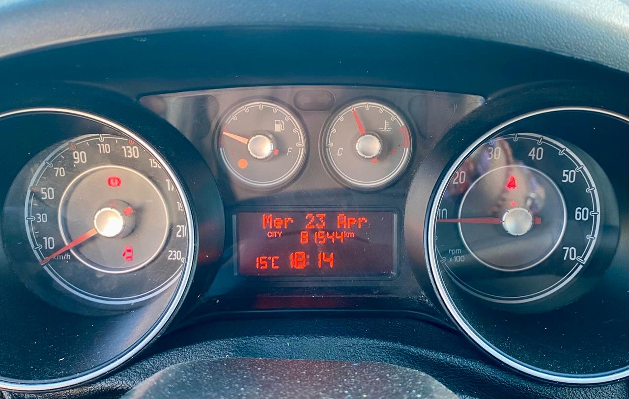 Fiat Punto 1.2 8V 69 cv. 5 porte Street