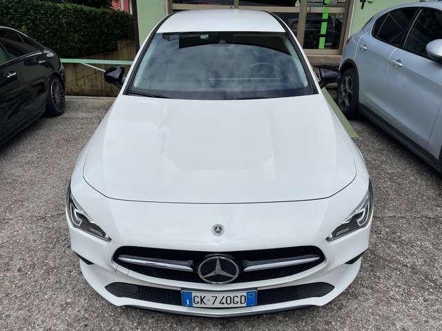Mercedes-Benz CLA 180 Shooting Brake d Sport auto Doppio Display