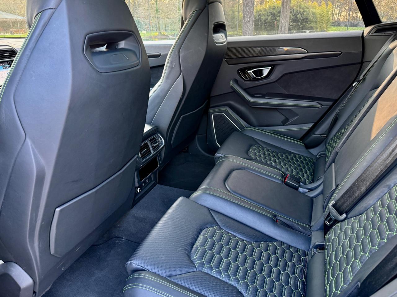 Lamborghini Urus 4.0 - prezzo top italia con iva e garanzia