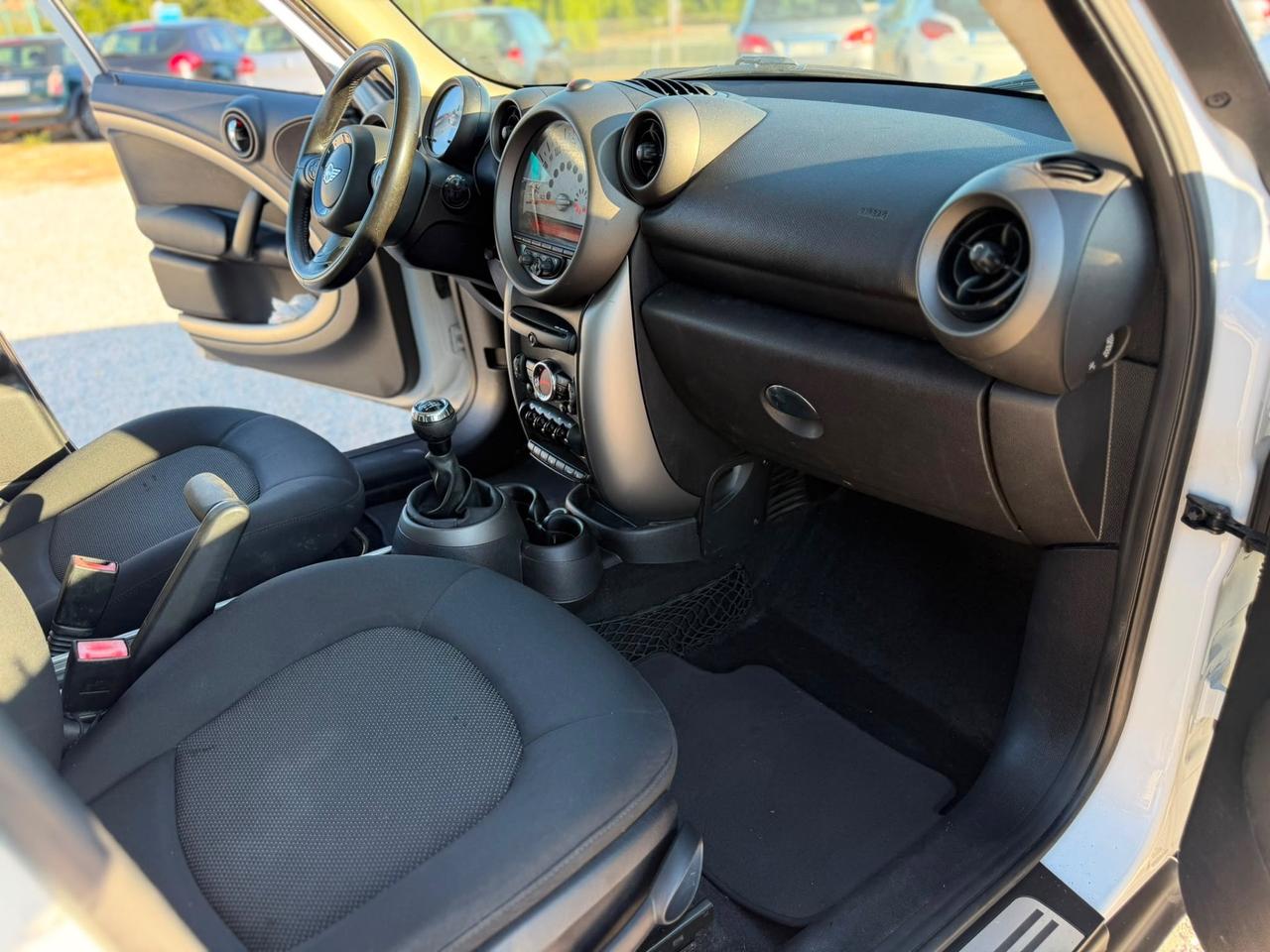 Mini One Countryman 1.6 NEOPATENTATI