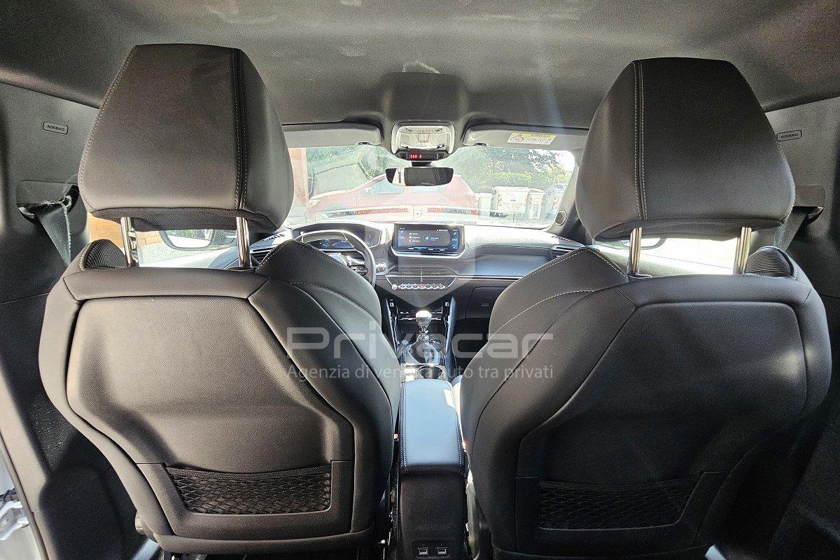 PEUGEOT 2008 PureTech 130 S&S GT