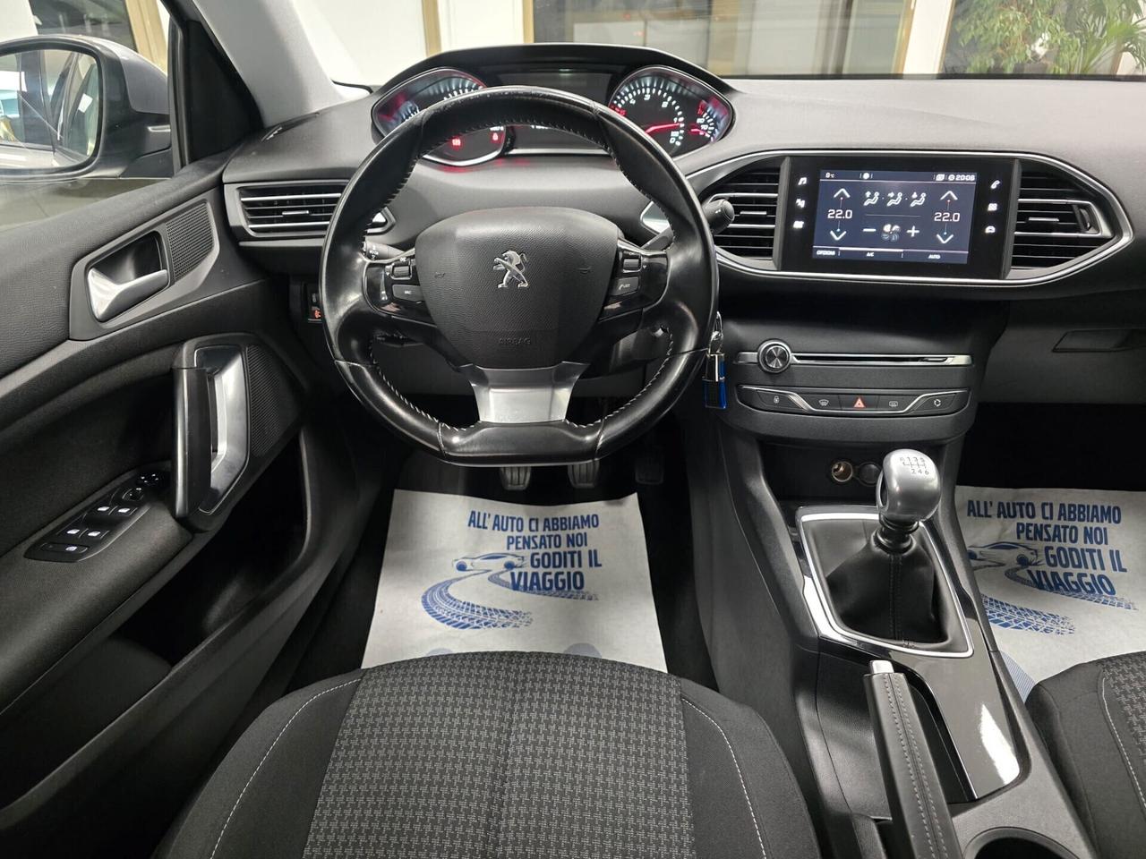 Peugeot 308 BlueHDi 130 S&S SW Bus. 2018