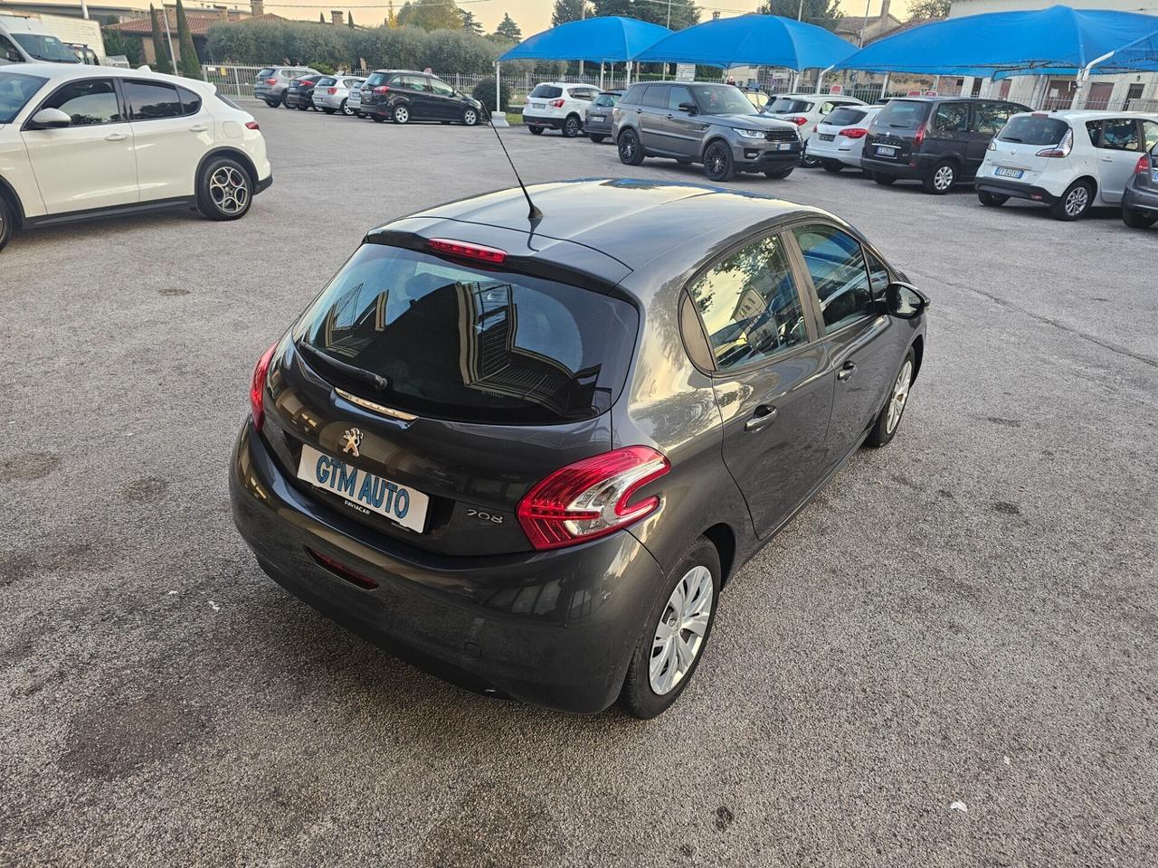 Peugeot 208 1.2 VTi 82 CV - Neopatentati